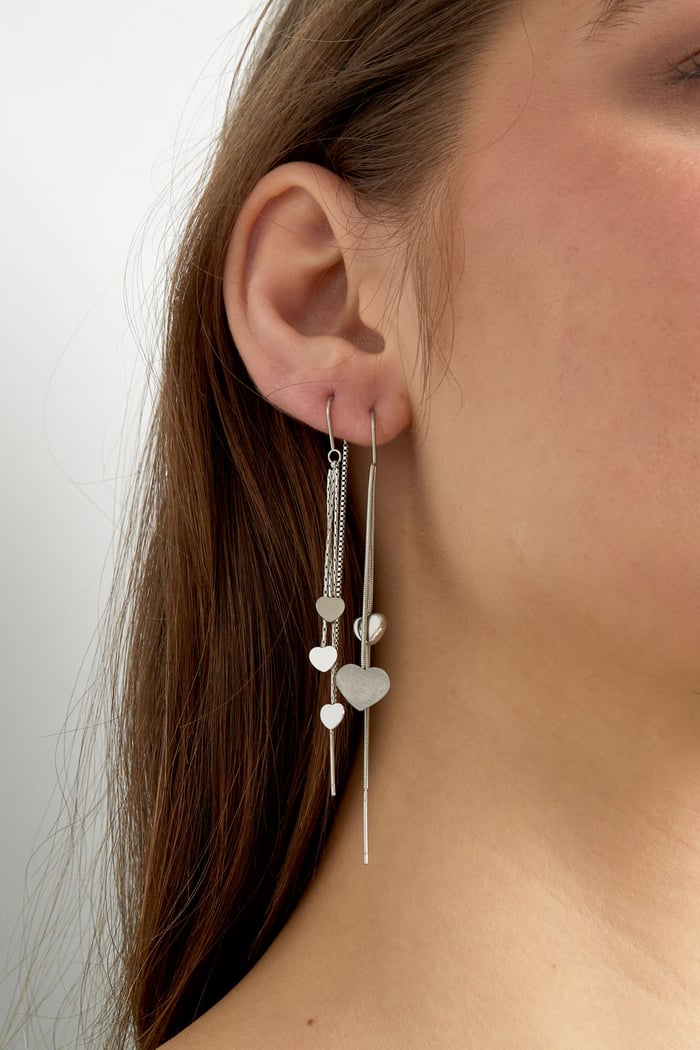 Hanging heart earrings