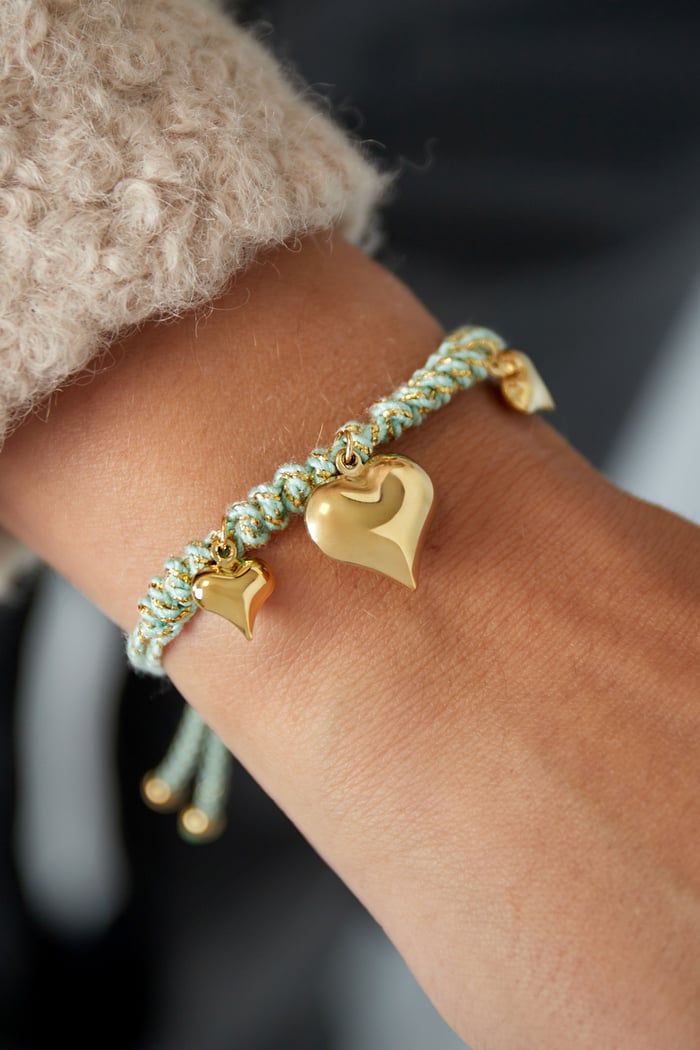 Heartfelt rope bracelet