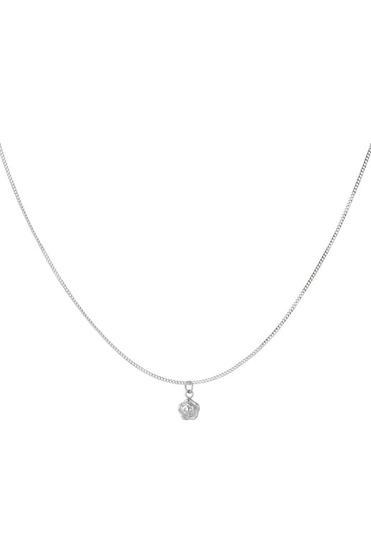 Simple necklace with flower charm