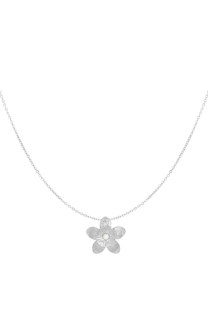 Necklace blossom burst