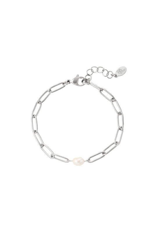 Bracelet oval chain with pearl