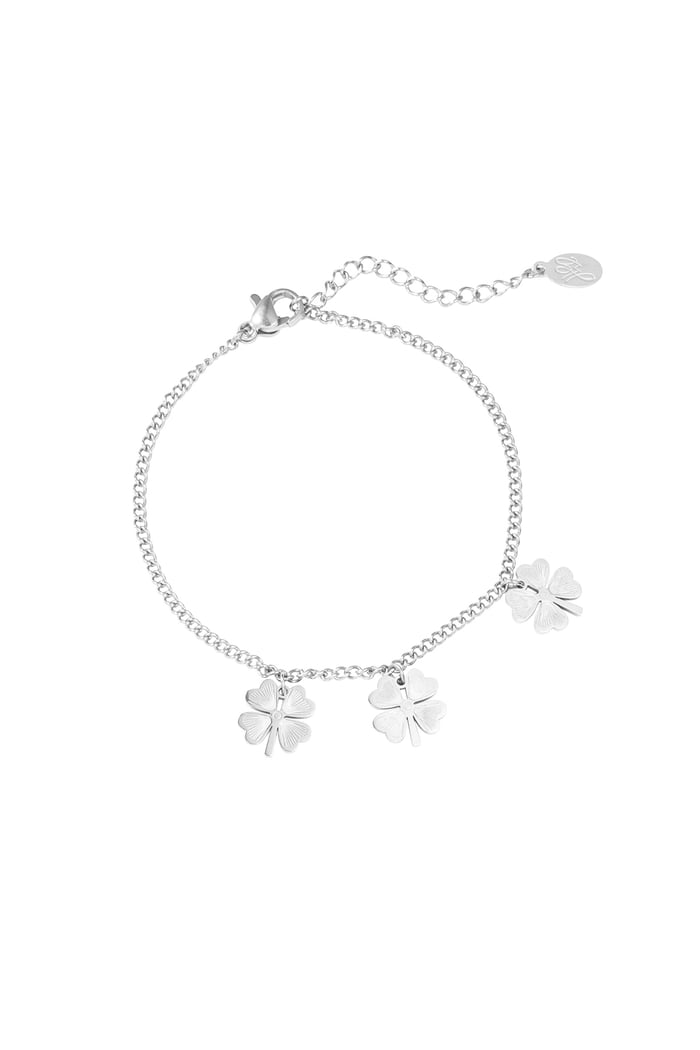 Bracelet clovers