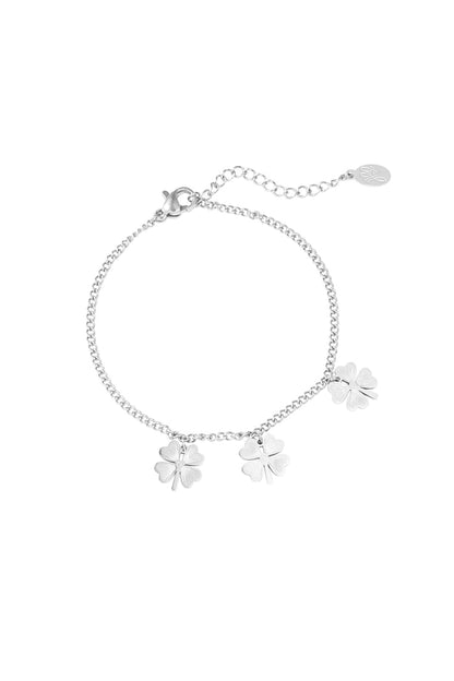 Bracelet clovers