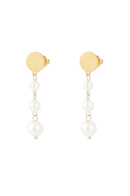 Hang earrings with pearl