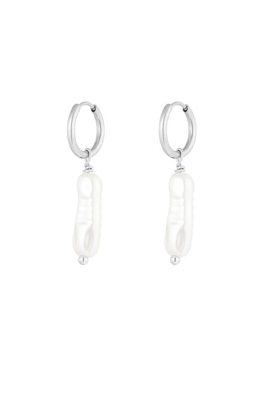 Earrings elongated pearl