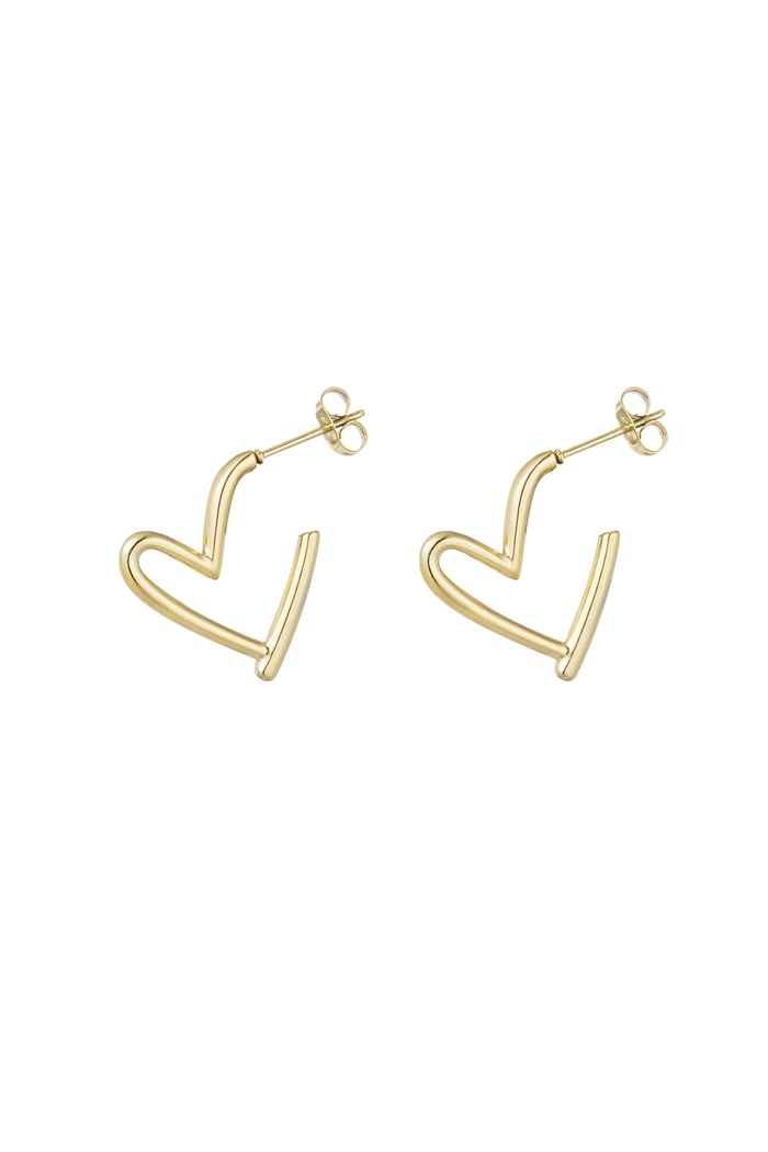 Earrings fall in love