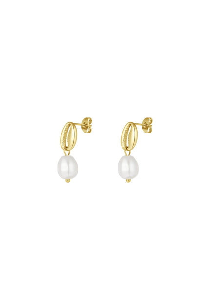 Earrings pearl shell