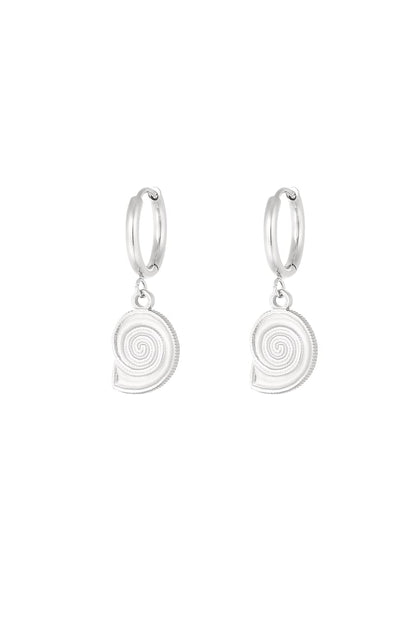 Earrings shell swirl