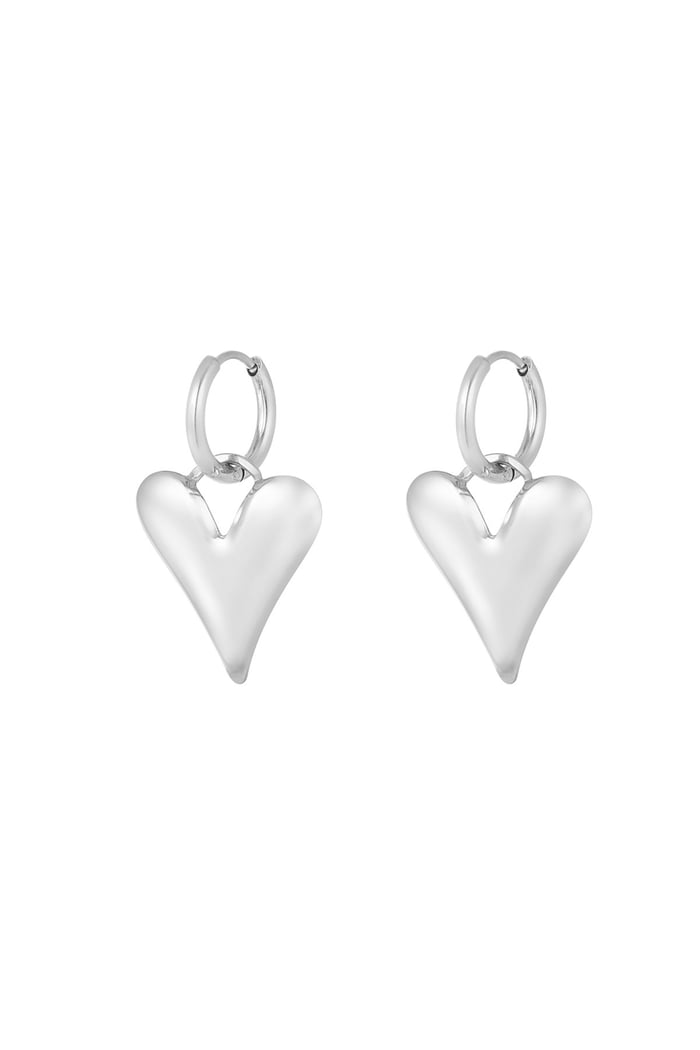 Big-Hearted earrings